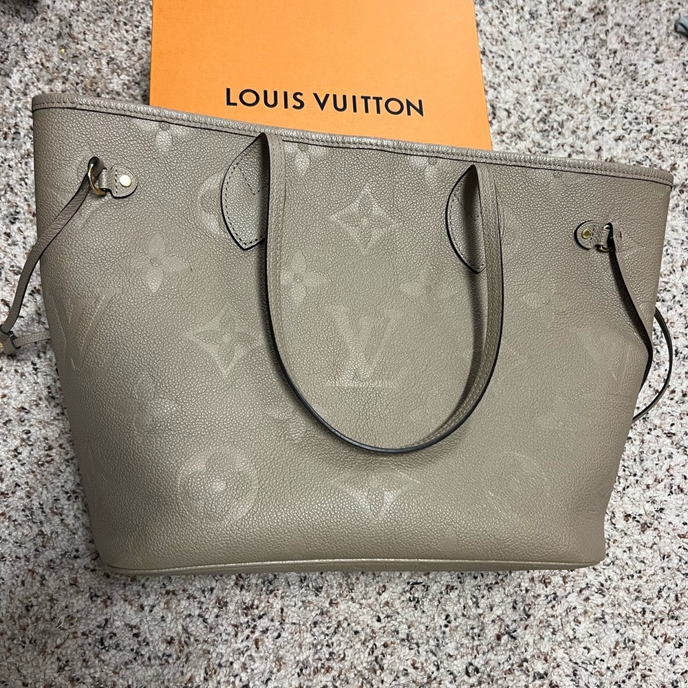 Louis Vuitton Beige Tote Bag